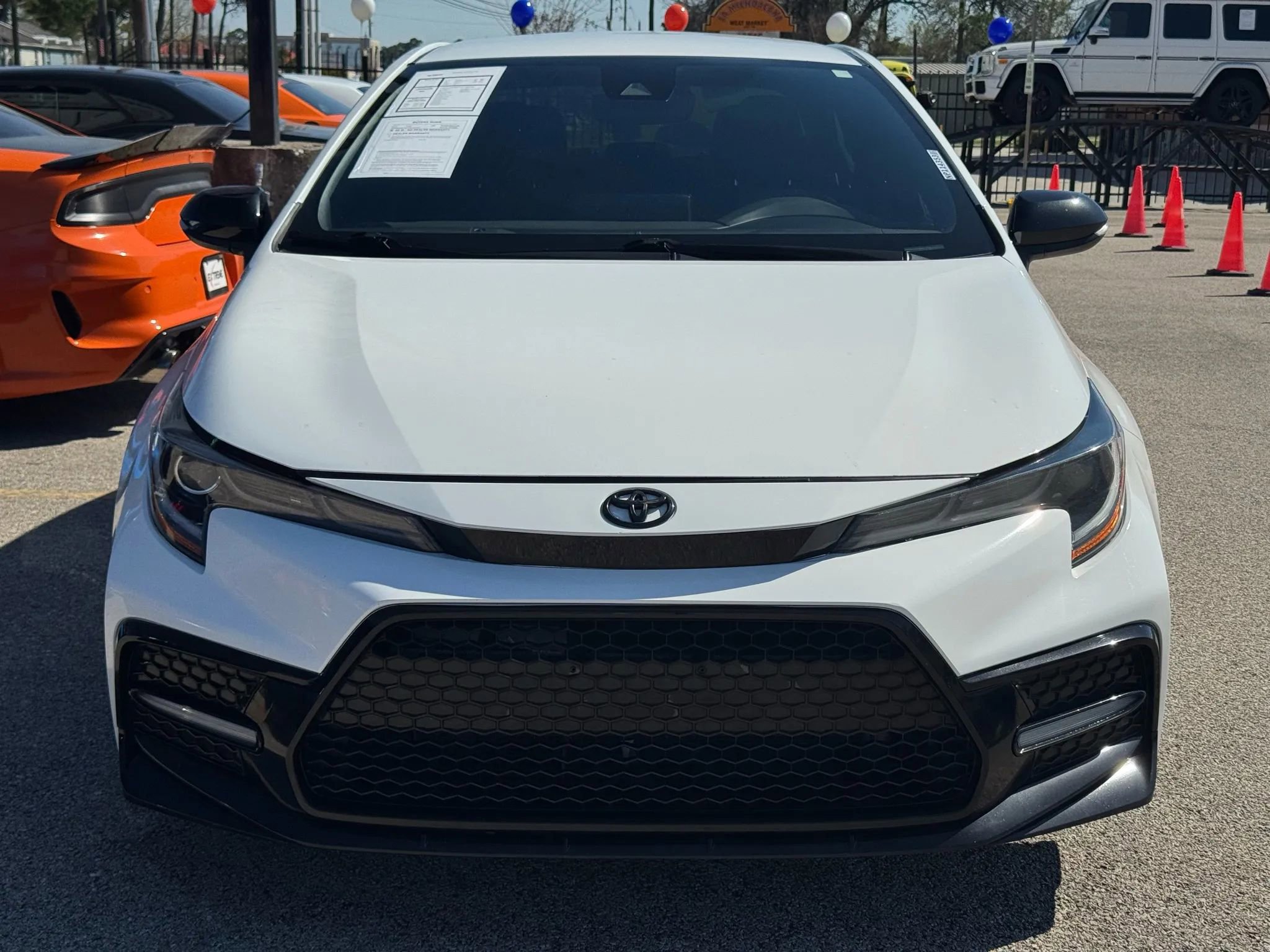 Used 2022 Toyota Corolla SE image 2