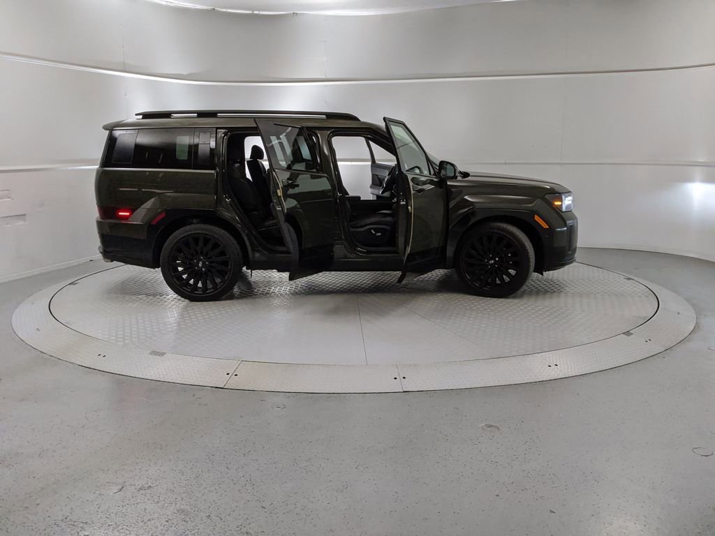 Used 2024 Hyundai Santa Fe Calligraphy image 8