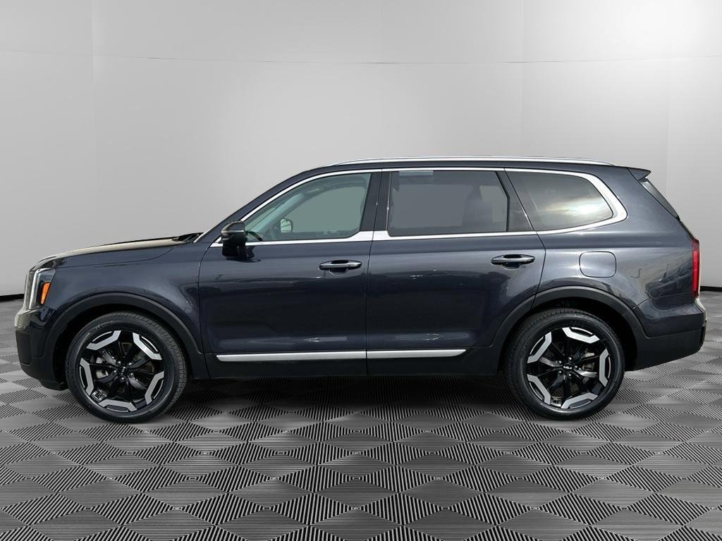 Certified 2025 Kia Telluride S AWD/4WD image 8