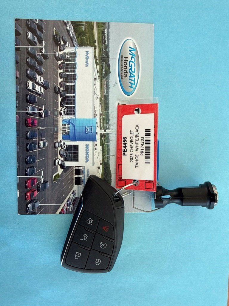 Used 2023 Chevrolet Tahoe Premier AWD/4WD image 4