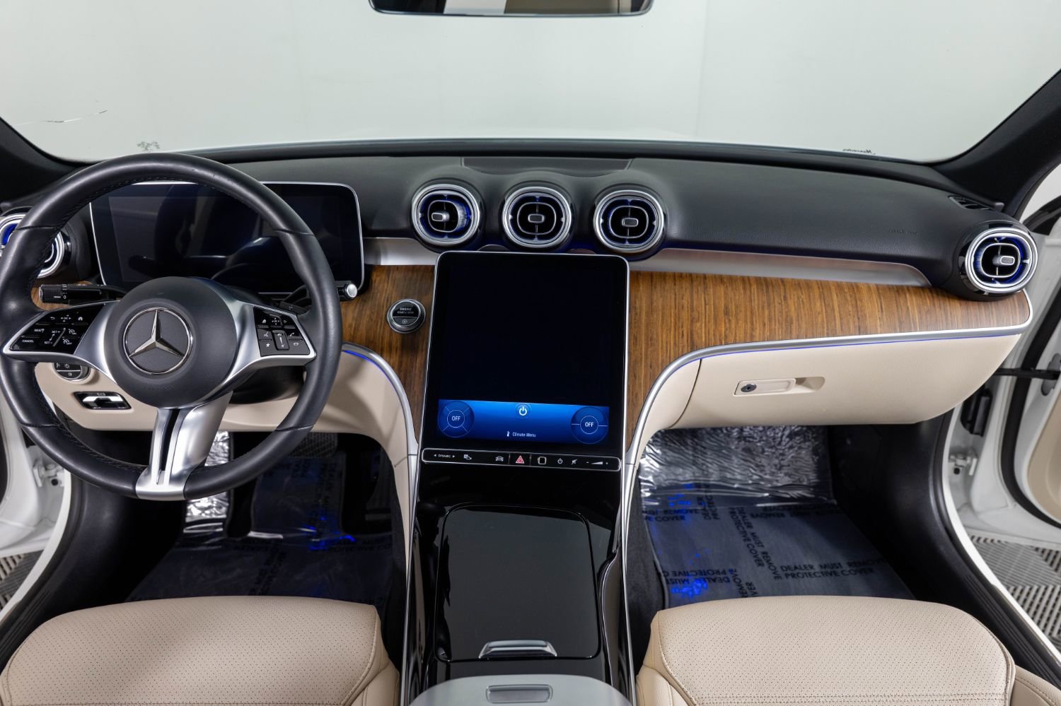 Used 2022 Mercedes-Benz C 300 4MATIC Sedan image 33