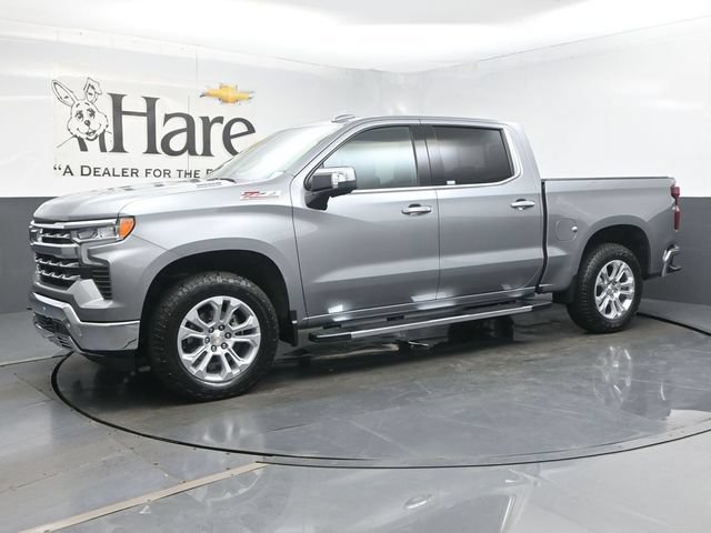 Used 2025 Chevrolet Silverado 1500 LTZ AWD/4WD image 31