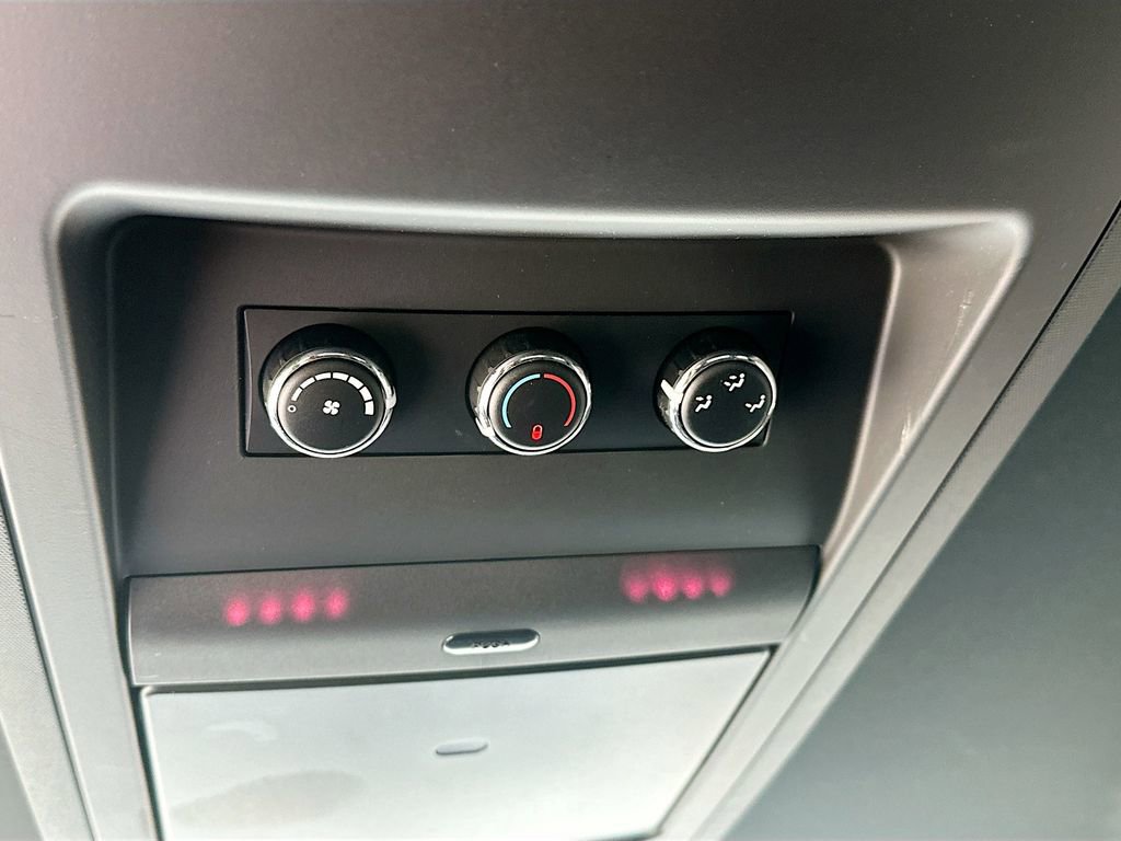 Used 2017 Dodge Grand Caravan SXT w/ Blacktop Package image 24