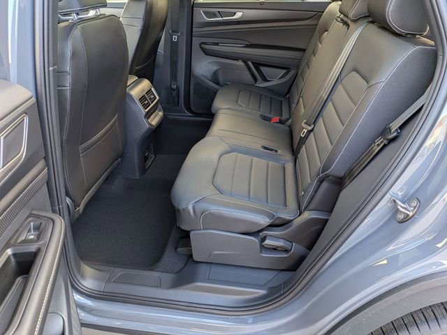 New 2026 Volkswagen Atlas Cross Sport SEL image 25