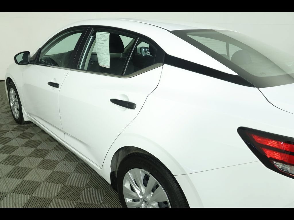 Used 2025 Nissan Sentra S FWD image 16