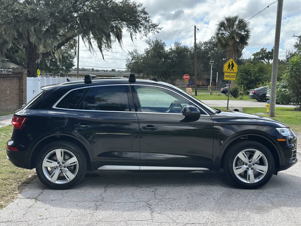 Used 2019 Audi Q5 2.0T Premium AWD/4WD image 6