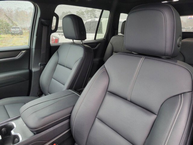 Used 2024 GMC Acadia Elevation w/ Luxury Package image 12