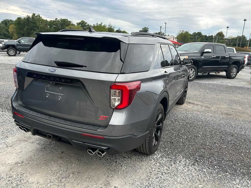 Used 2023 Ford Explorer ST w/ Equipment Group 401A AWD/4WD image 10