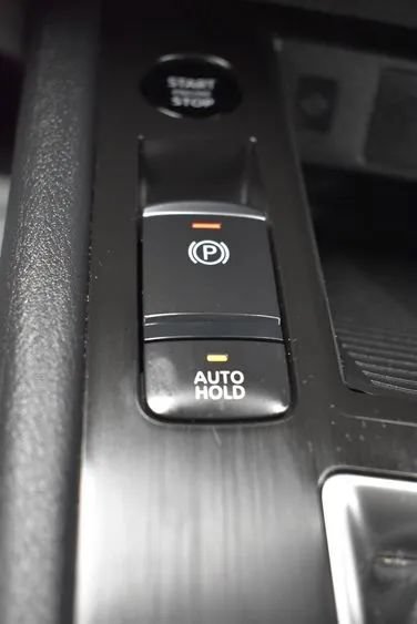 Used 2025 Nissan Kicks SV FWD image 31