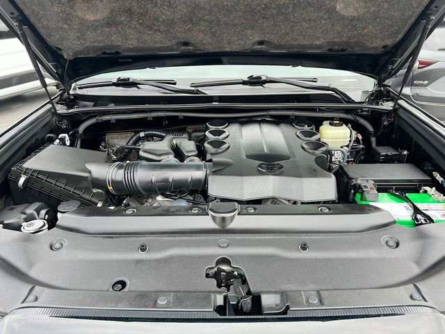 Used 2021 Toyota 4Runner TRD Off-Road Premium image 29