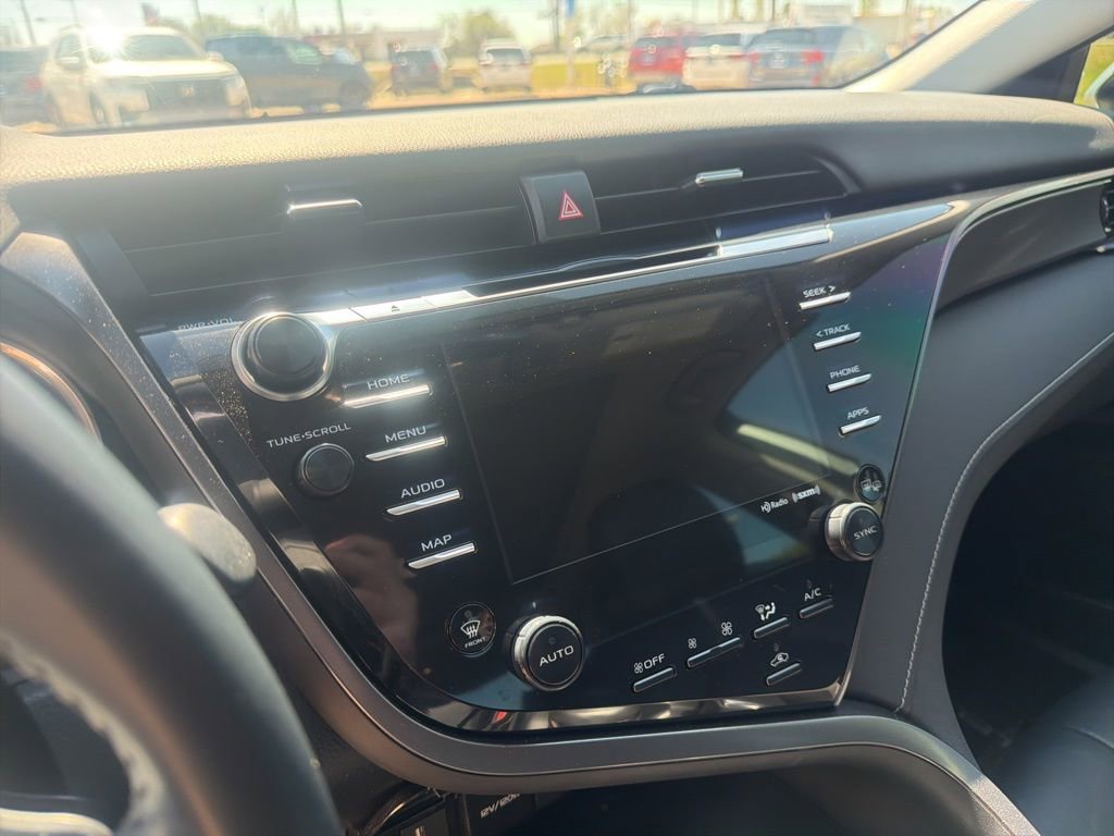 Used 2020 Toyota Camry XSE image 13