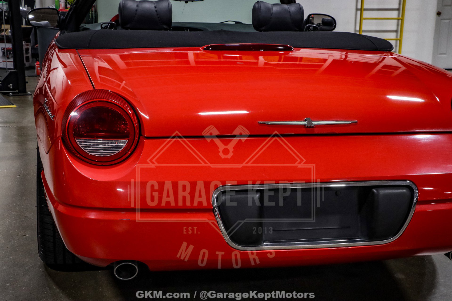 Used 2002 Ford Thunderbird RWD image 64