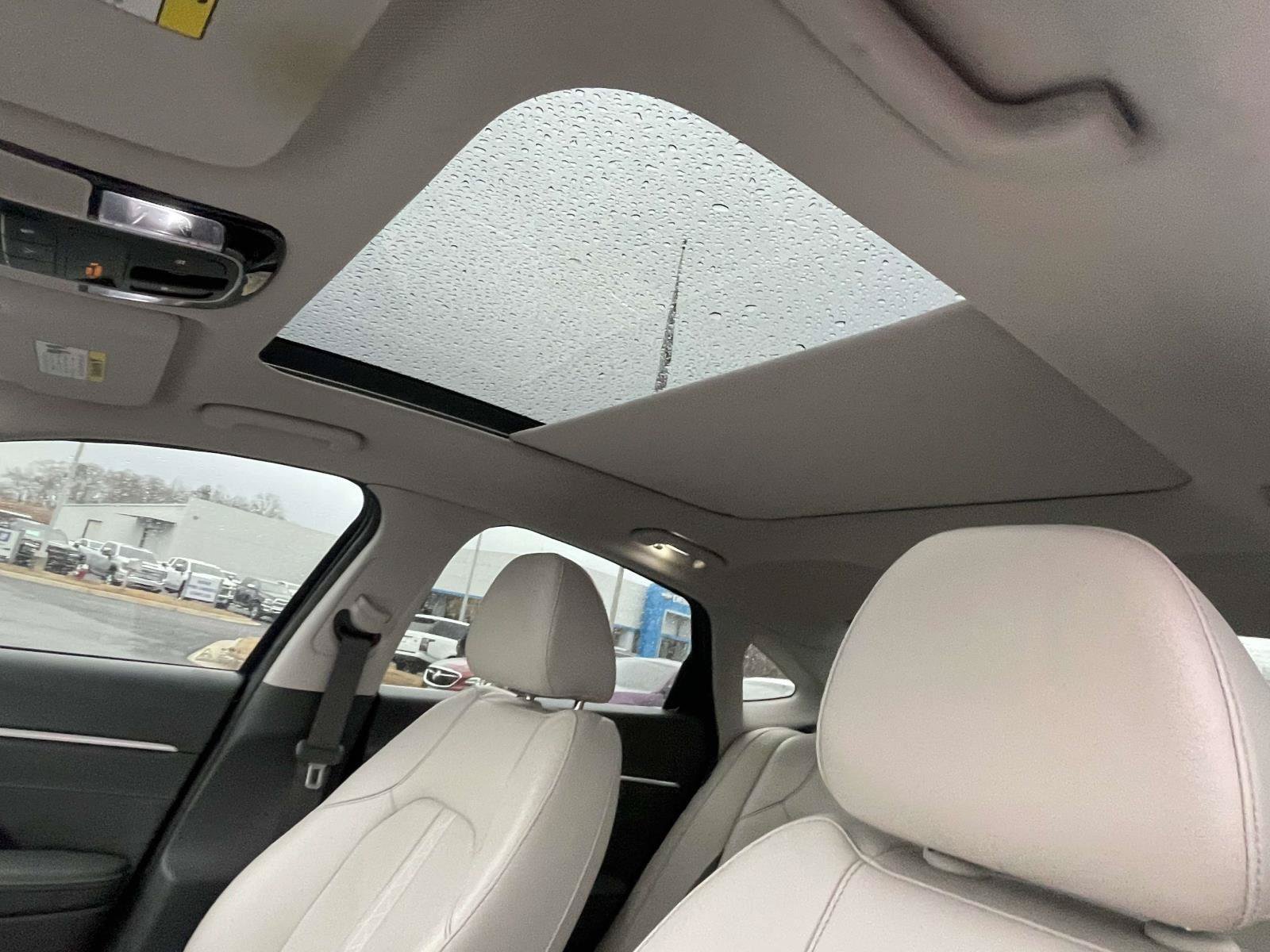 Used 2022 Hyundai Sonata Limited FWD image 7