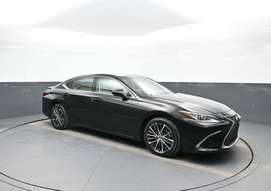 Used 2024 Lexus ES 300h w/ Premium Package FWD image 4