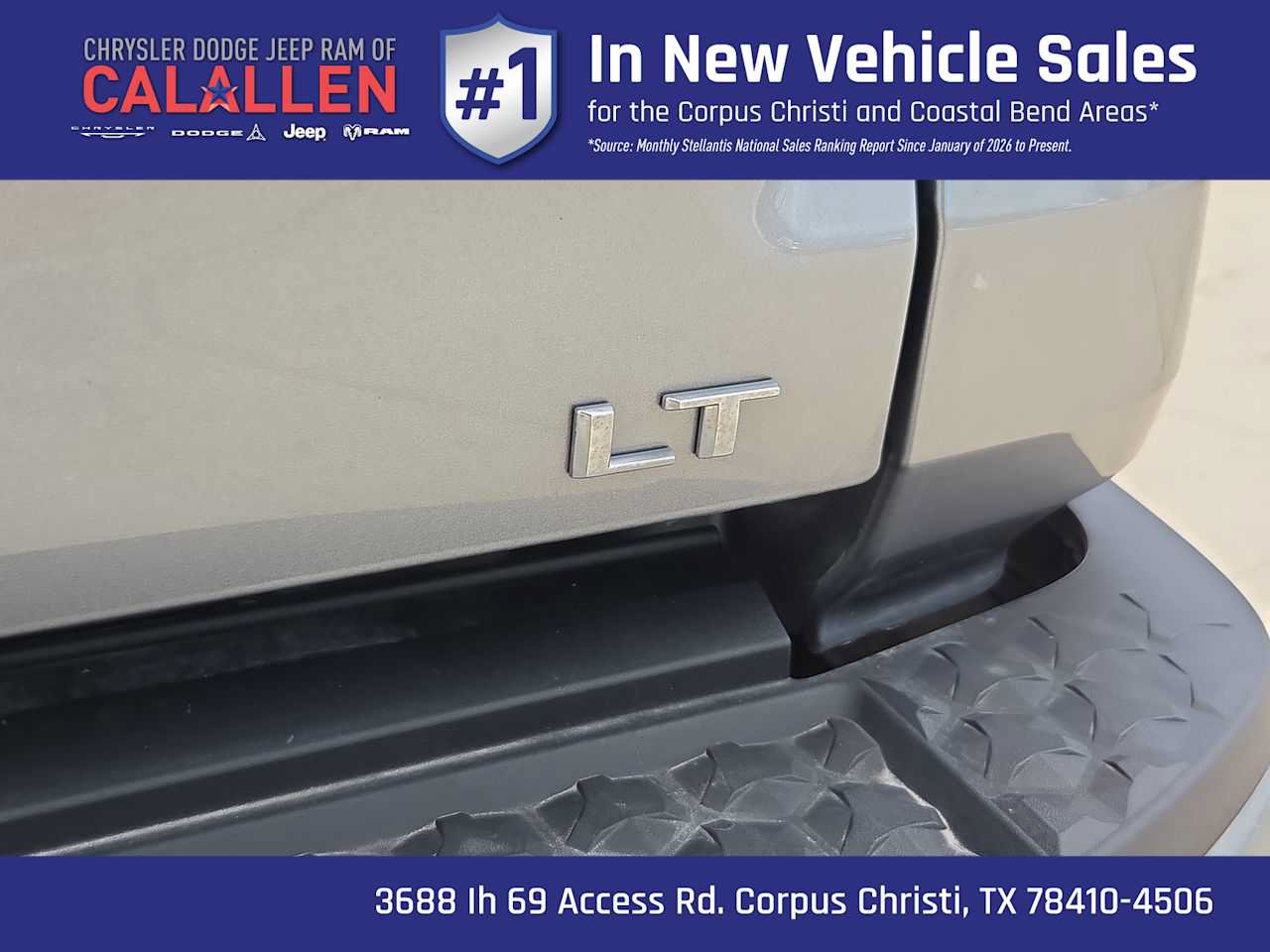 Used 2024 Chevrolet Colorado LT w/ Advanced Trailering Package AWD/4WD image 15