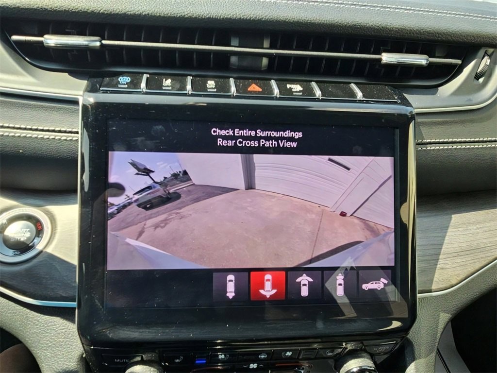 Used 2025 Jeep Grand Cherokee Limited 4xe image 16