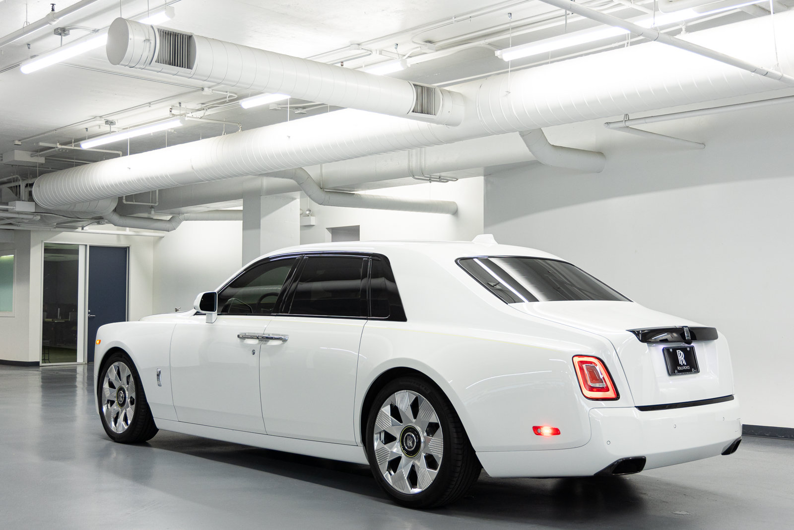 Certified 2024 Rolls-Royce Phantom Sedan w/ The Phantom Package RWD image 5