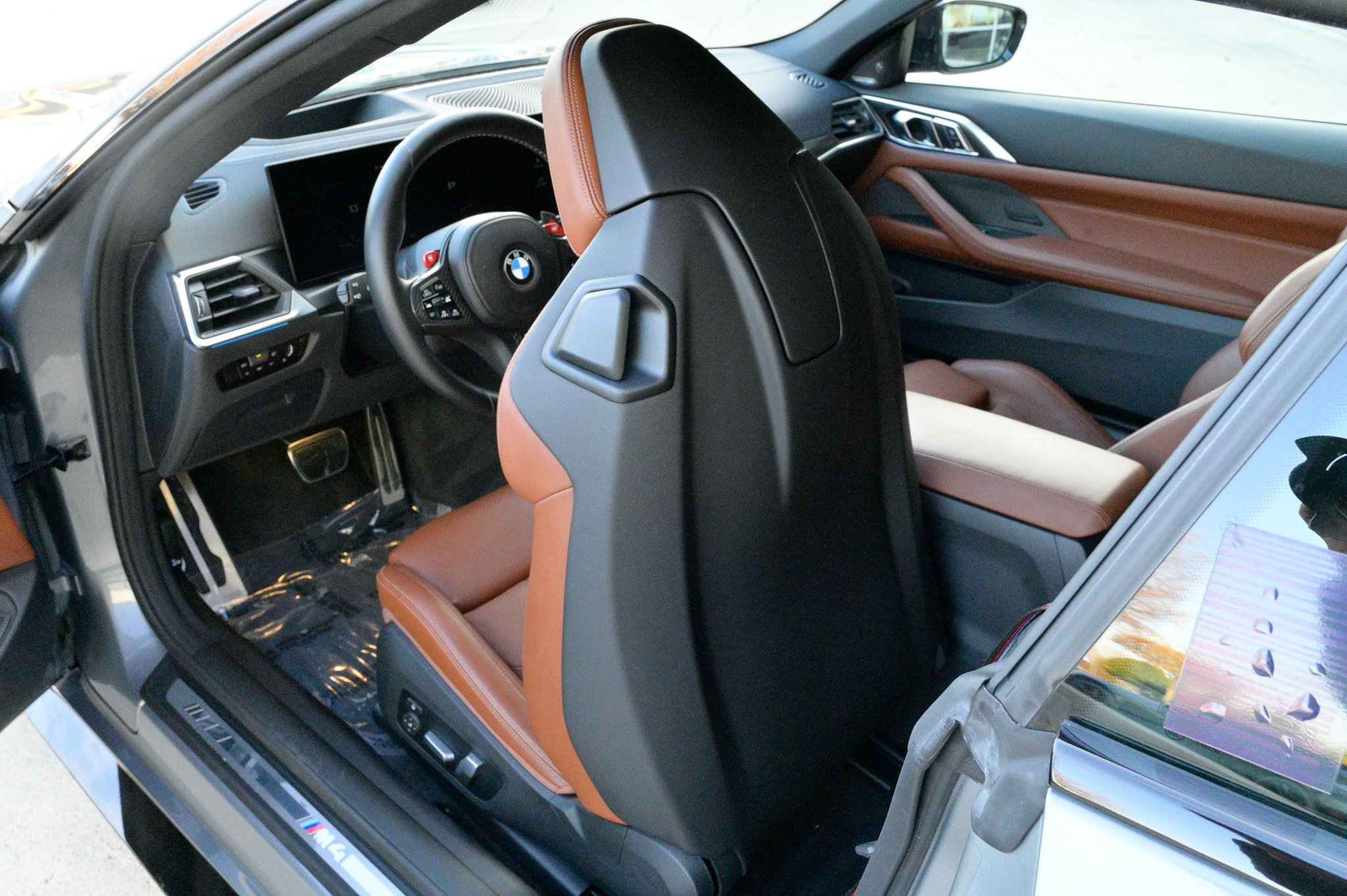 Used 2024 BMW M4 xDrive Competition image 25