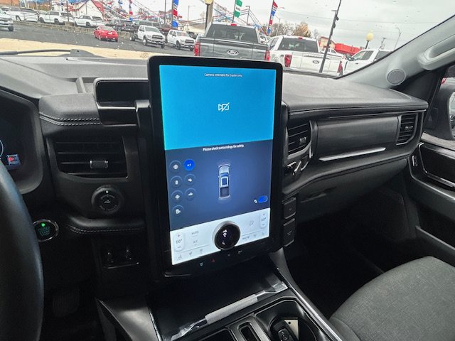 Used 2024 Ford F150 Lightning Flash AWD/4WD image 36