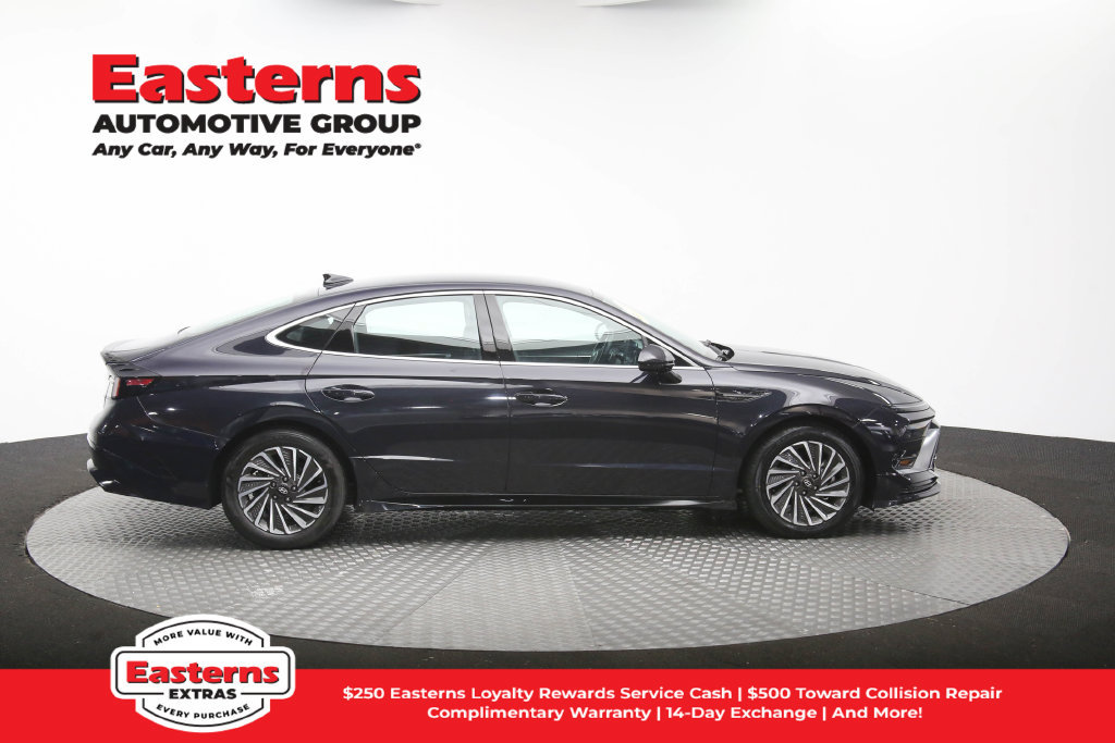 Used 2024 Hyundai Sonata SEL FWD image 45