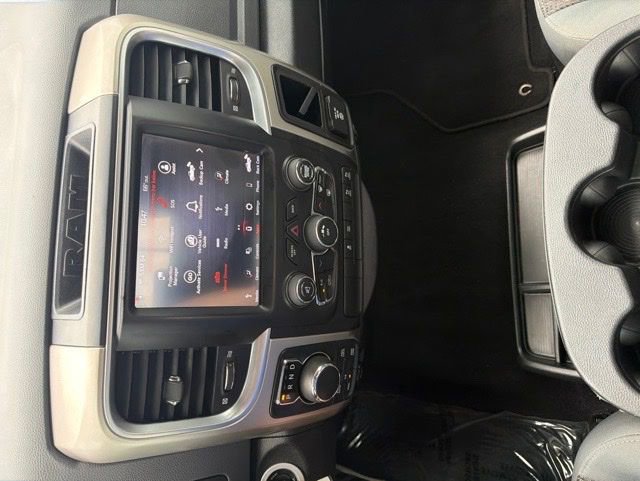 Used 2018 RAM 1500 Big Horn AWD/4WD image 26