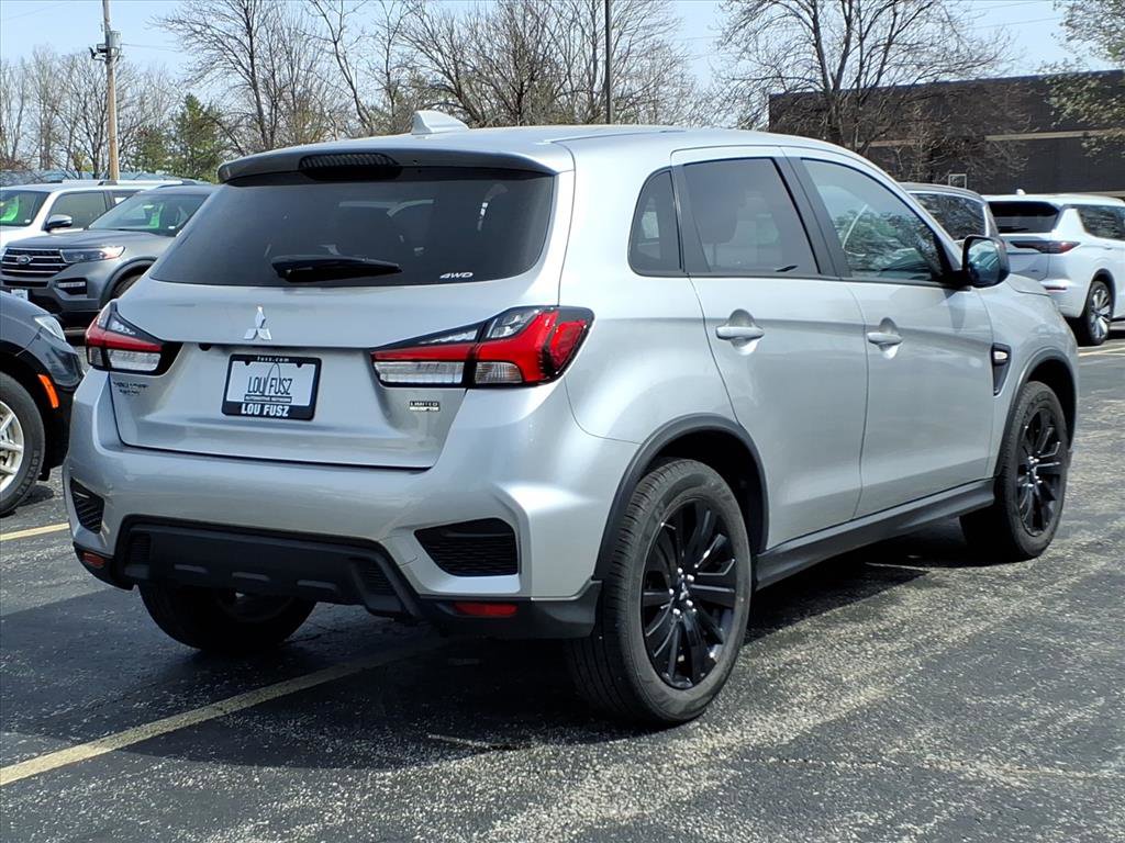 Used 2025 Mitsubishi Outlander Sport LE image 27