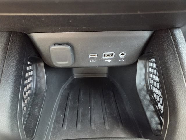 Used 2023 Chevrolet TrailBlazer LS AWD/4WD image 26