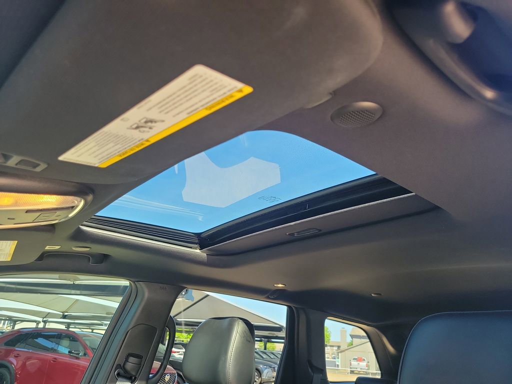 Used 2021 Jeep Grand Cherokee Laredo X image 11