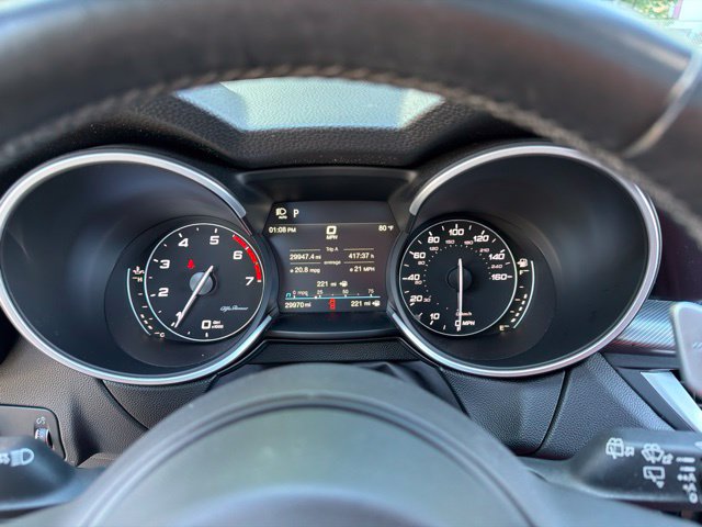 Used 2023 Alfa Romeo Stelvio Veloce AWD/4WD image 41