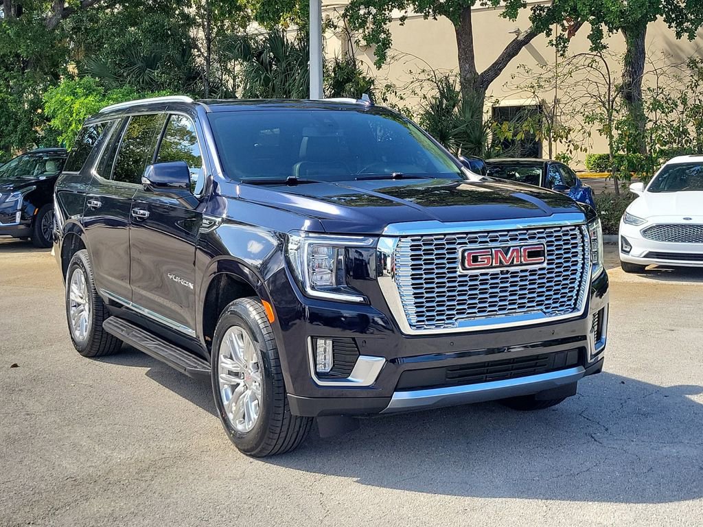 Used 2021 GMC Yukon SLT w/ SLT Premium Package RWD image 9