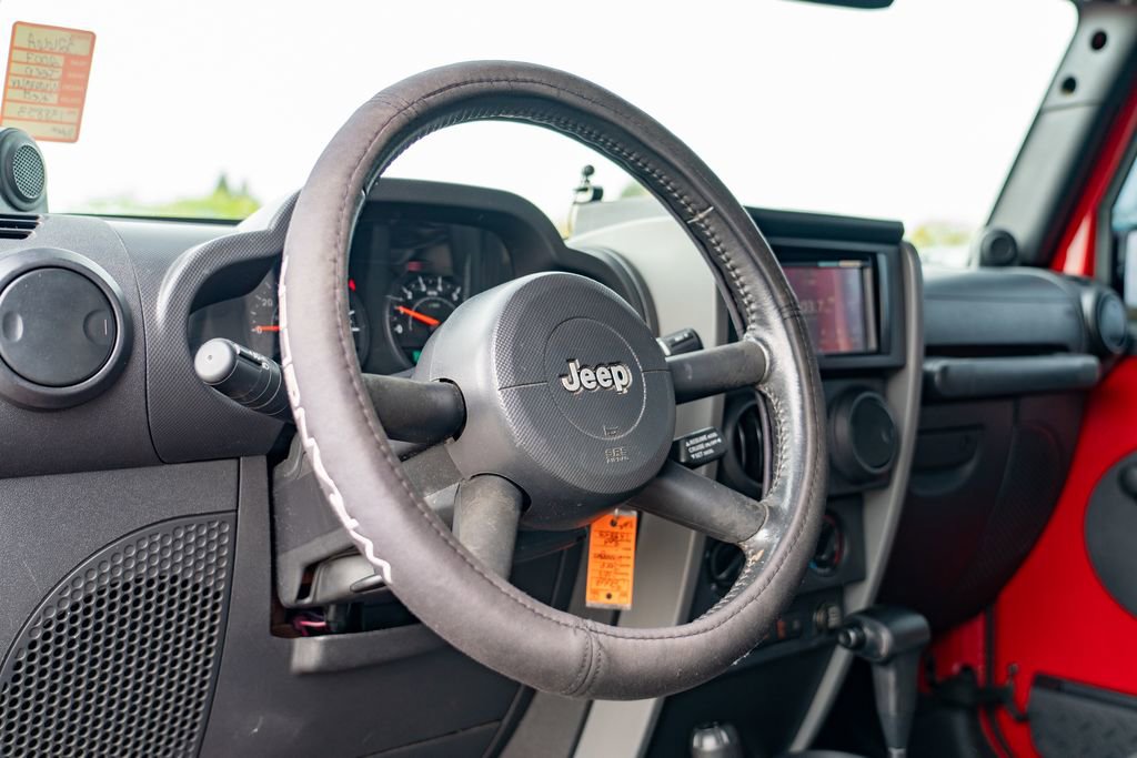 Used 2007 Jeep Wrangler X AWD/4WD image 13