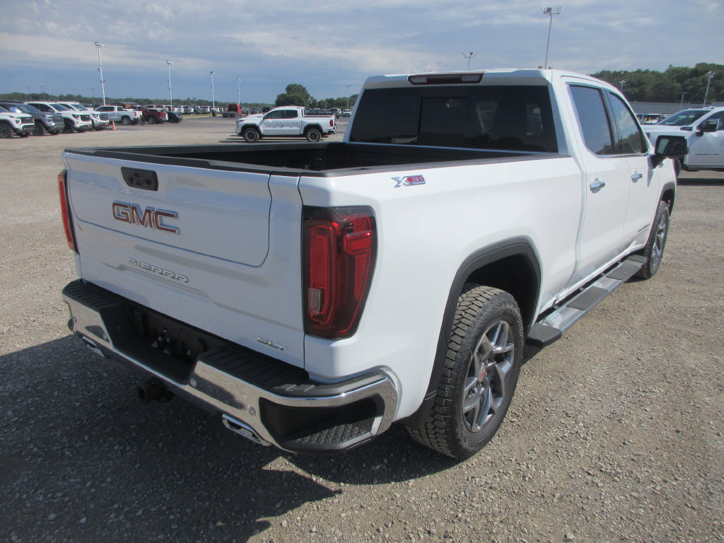 New 2026 GMC Sierra 1500 SLT w/ SLT Premium Plus Package AWD/4WD image 5