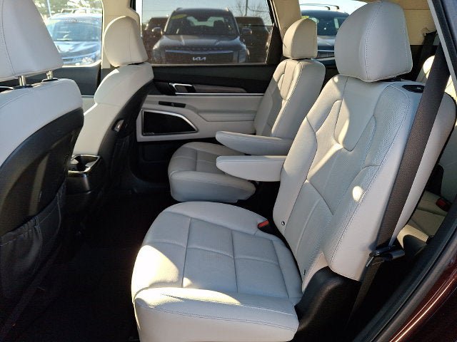 Used 2022 Kia Telluride EX w/ EX Premium Package AWD/4WD image 10