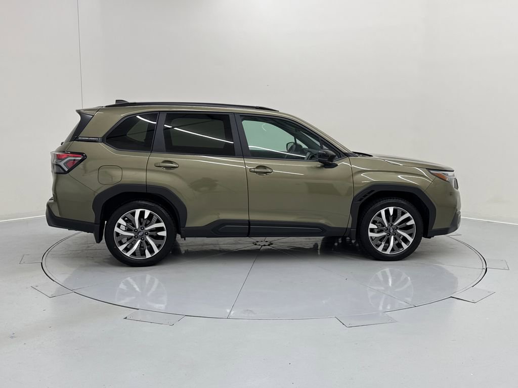 Used 2026 Subaru Forester Touring image 7