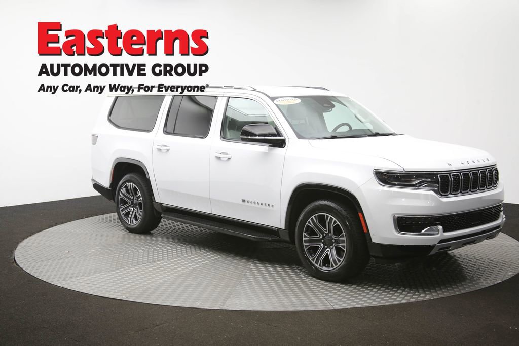 Used 2024 Jeep Wagoneer L Series II w/ Flexible Seating Group RWD image 52