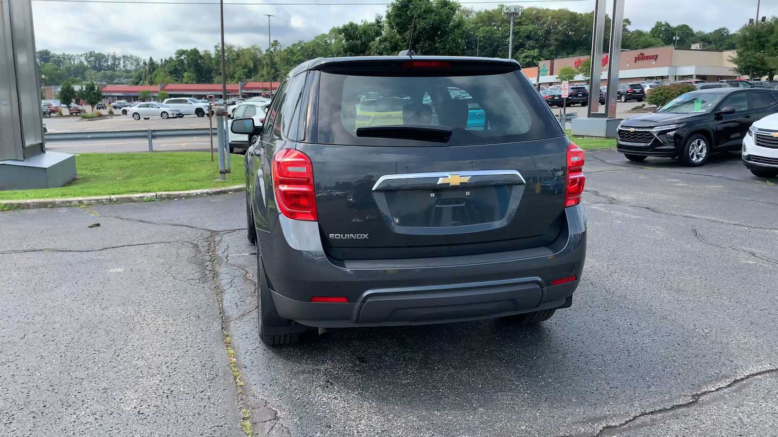 Certified 2017 Chevrolet Equinox LS FWD image 7