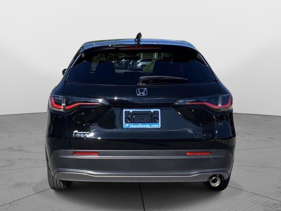 Certified 2025 Honda HR-V Sport image 4