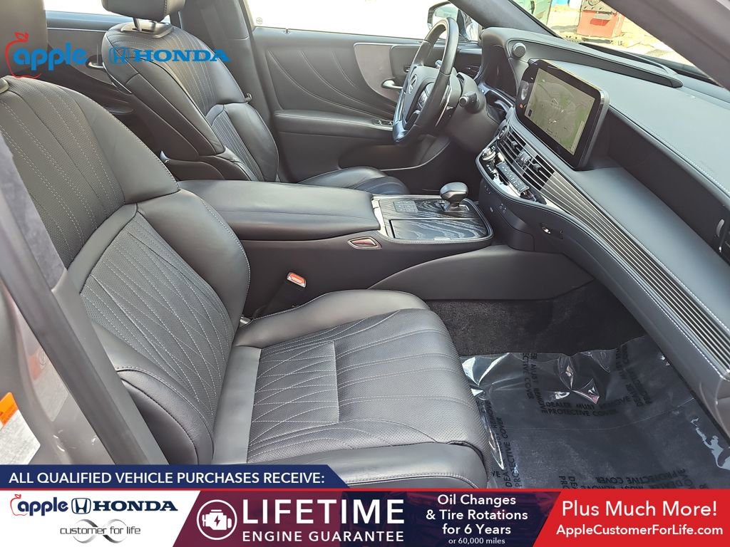 Used 2023 Lexus LS 500h AWD w/ Luxury Package image 21