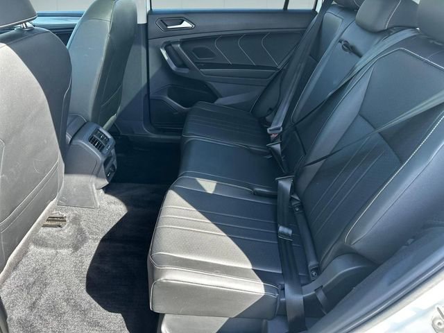 Used 2022 Volkswagen Tiguan SE image 25