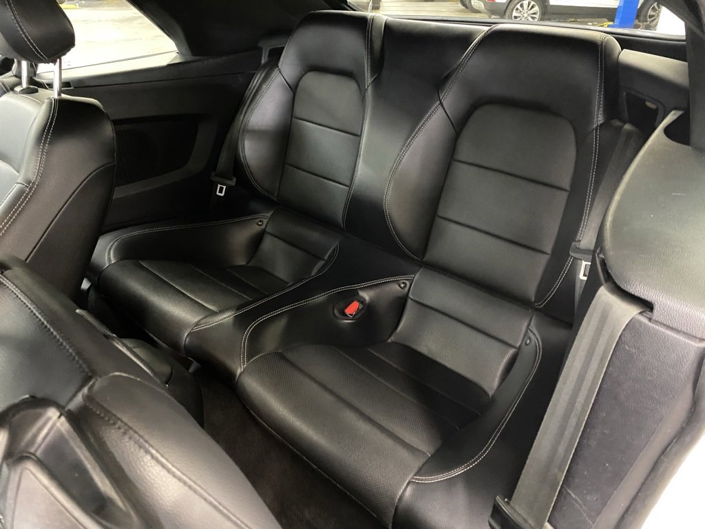 Used 2022 Ford Mustang Premium image 13