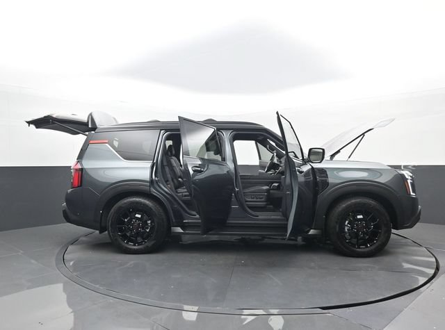 Used 2025 Nissan Armada PRO-4X w/ Pro-4X Premium Package AWD/4WD image 34