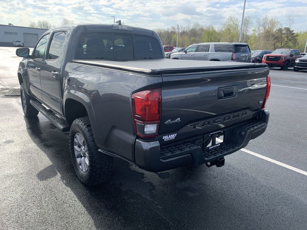 Used 2022 Toyota Tacoma SR image 6