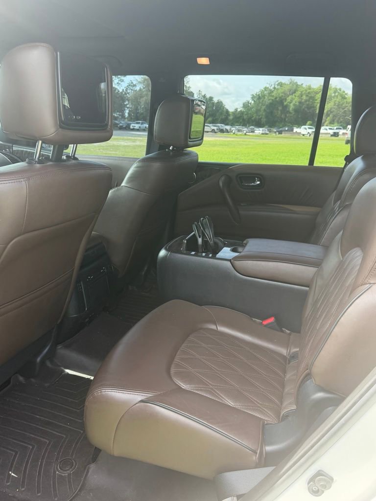 Used 2022 Nissan Armada Platinum w/ Captain's Chairs Package RWD image 7