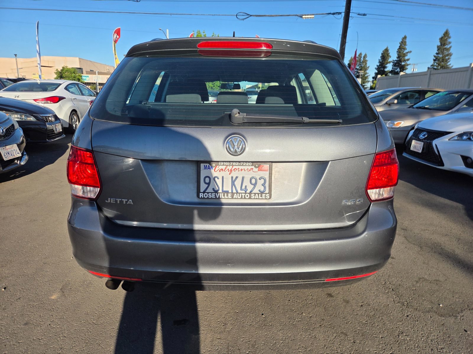 Used 2011 Volkswagen Jetta SE FWD image 3