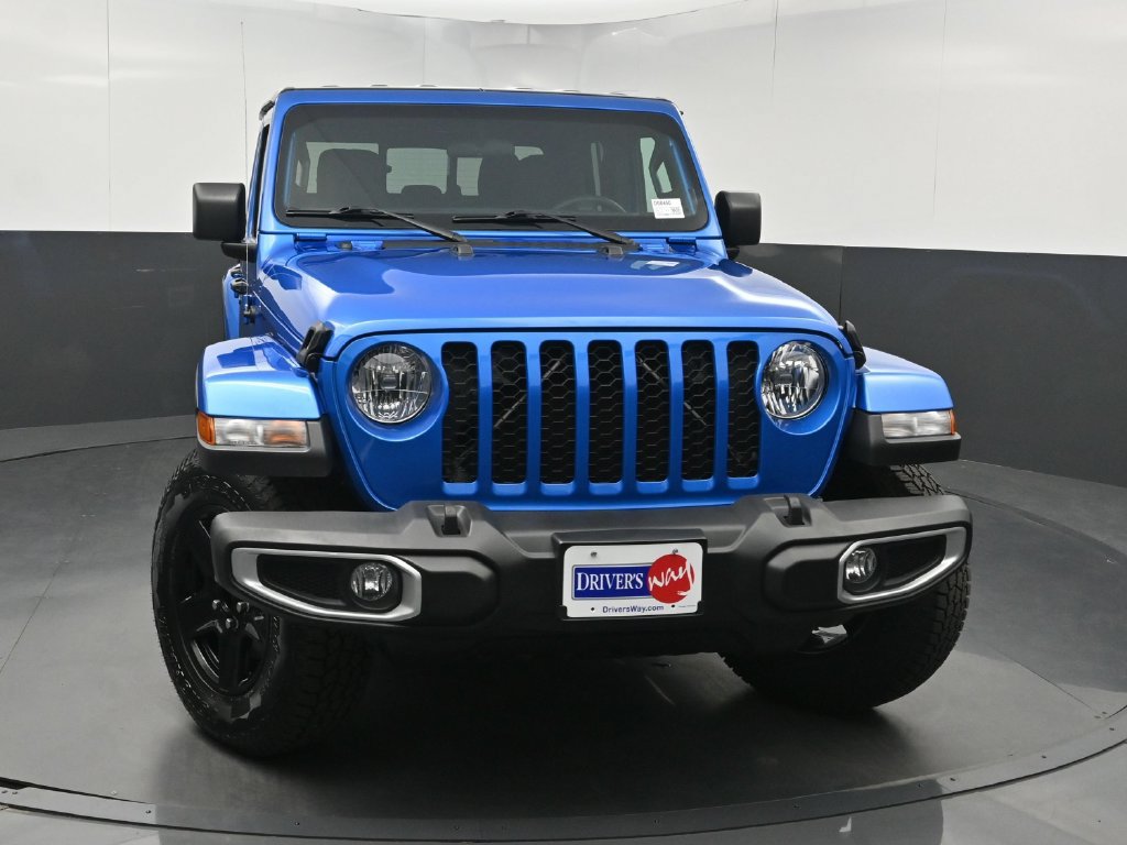 Used 2023 Jeep Gladiator Sport AWD/4WD image 39