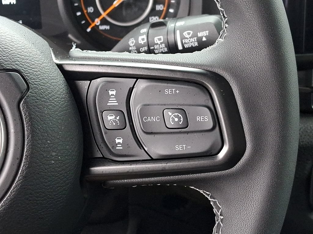 Used 2026 Jeep Wrangler Sport AWD/4WD image 22