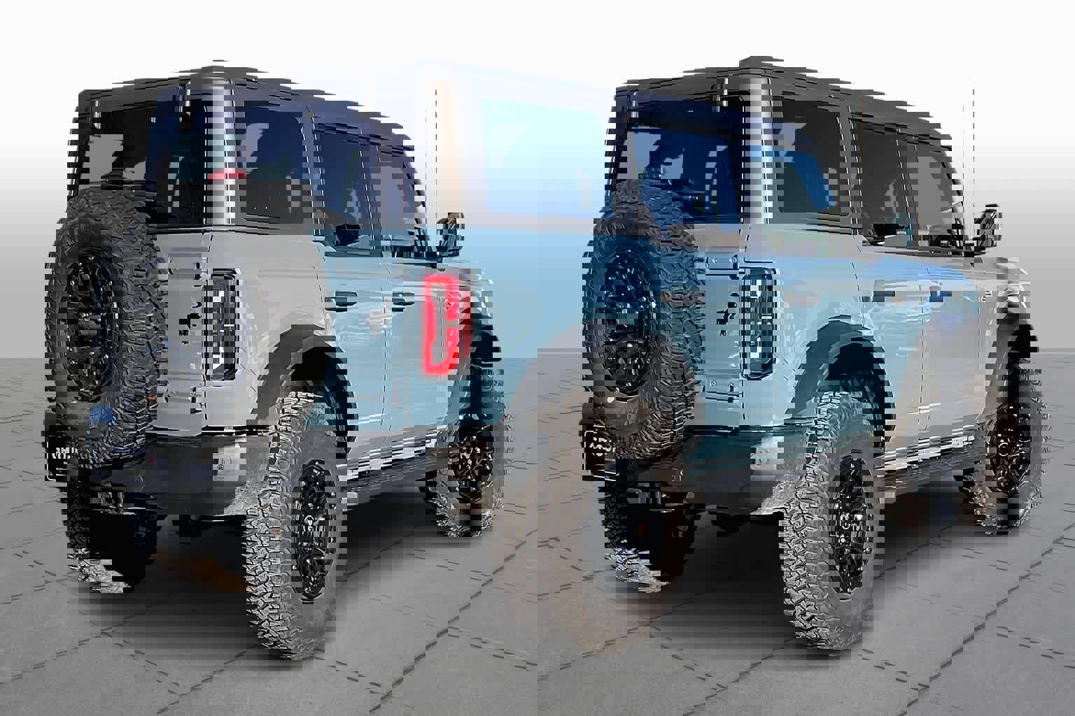 Used 2022 Ford Bronco Wildtrak image 13