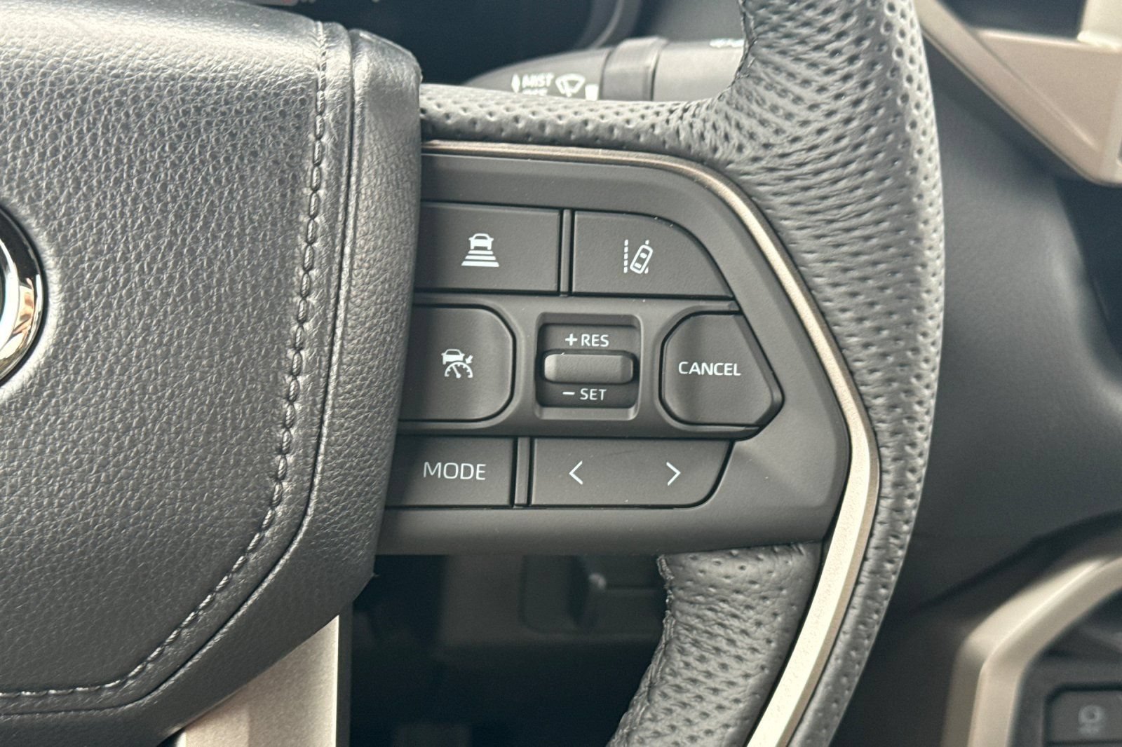 New 2026 Toyota Tundra Limited AWD/4WD image 27