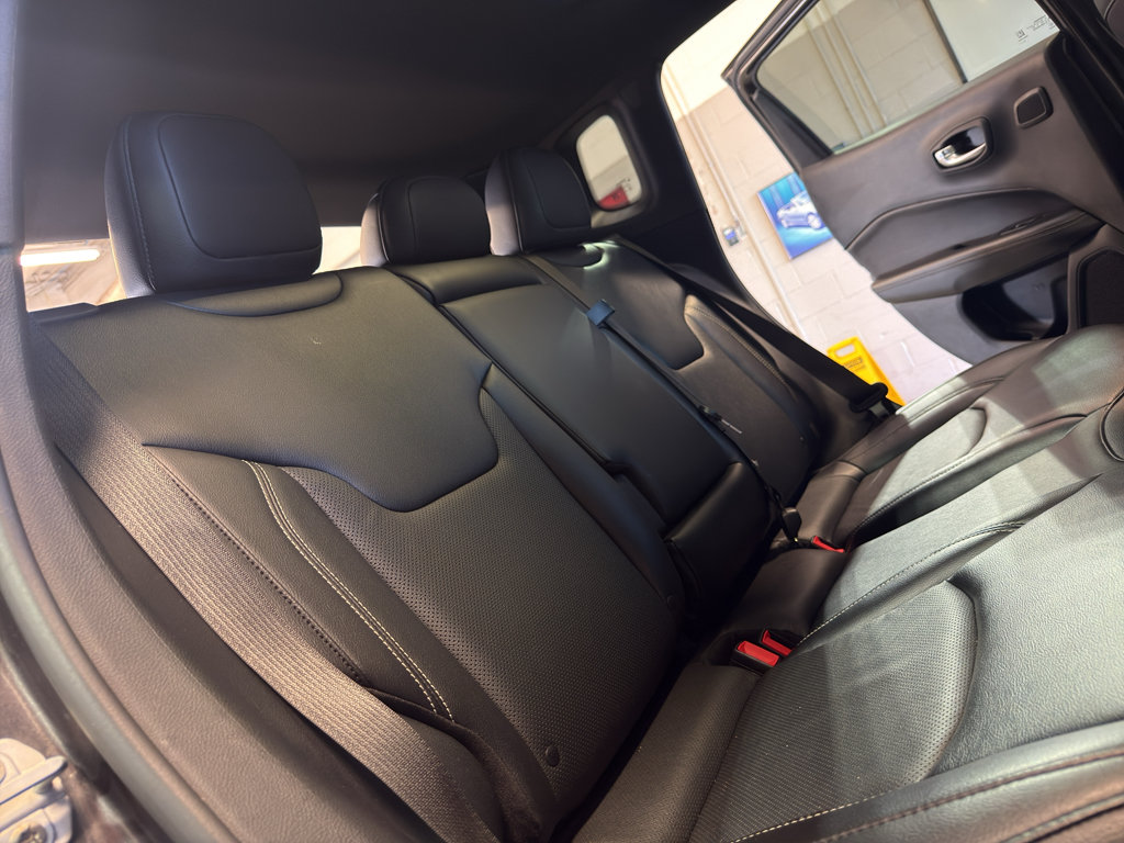 Used 2021 Jeep Compass Latitude w/ Sun and Sound Group AWD/4WD image 28
