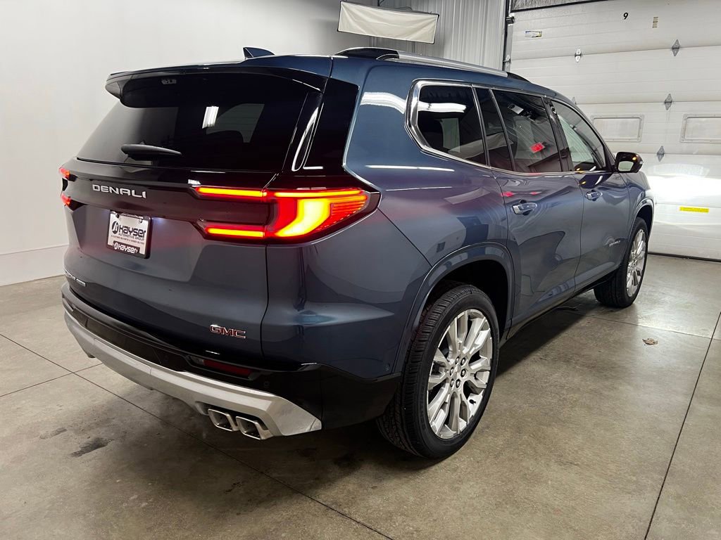 New 2026 GMC Acadia Denali w/ Super Cruise Package image 3